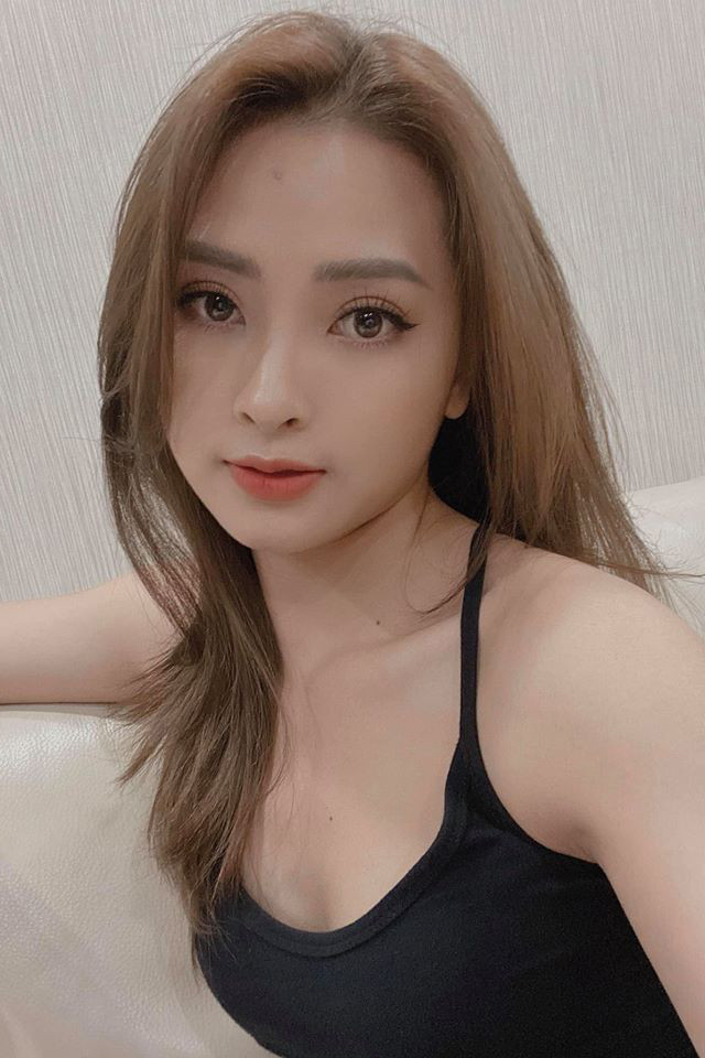 Nữ MC VTV thế hệ 9X nhận được nhiều tình cảm của khán giả nhờ lối dẫn dắt duyên dáng, hài hước và phong cách trẻ trung.