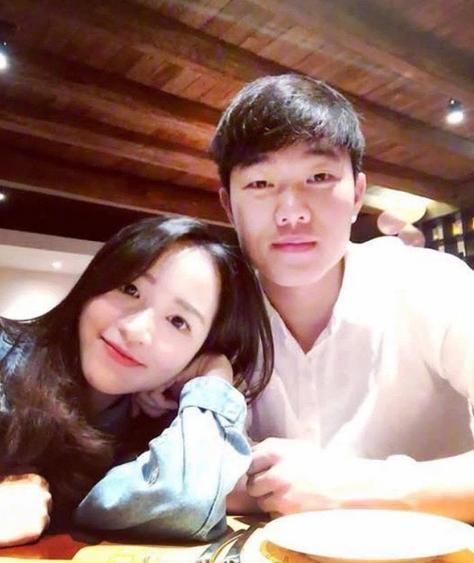 Khi nhiều lần được hỏi về chuyện tình cảm, thậm chí vướng tin đồn chia tay, Xuân Trường luôn chọn cách né tránh, từ chối trả lời.