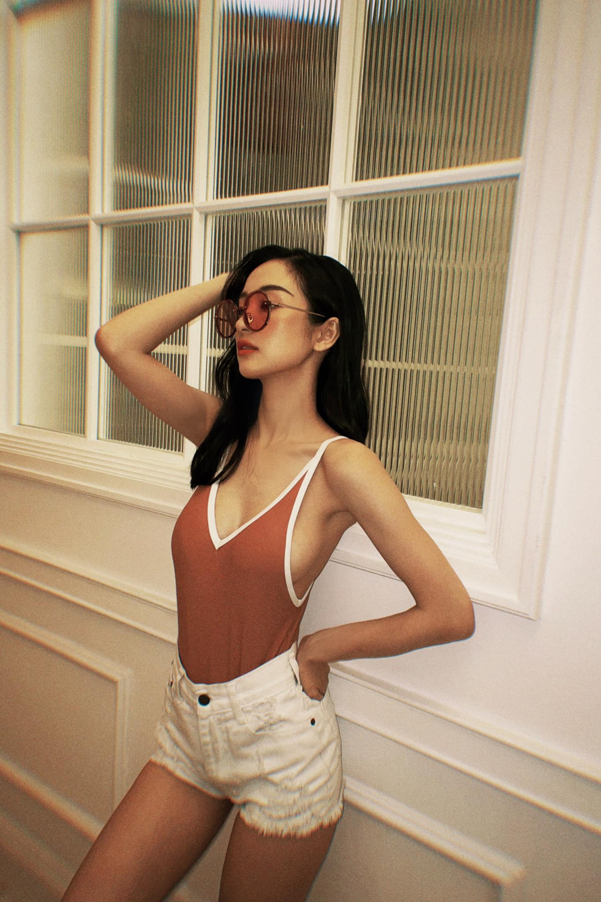 "Cô bé trà sữa" Jun Vũ ngày nào giờ đây đã trưởng thành và quyến rũ hơn.