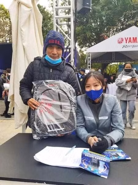 Mấy ngày nay chưa tìm được buổi khai trương hay triển lãm nào sắp diễn ra, anh H.N còn cảm thấy buồn bực và lên tiếng than thở trên trang cá nhân của mình.