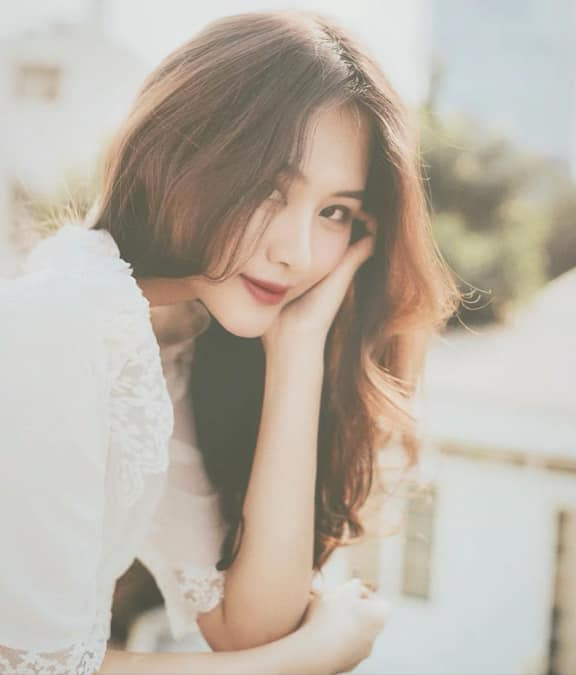 Nhờ chăm chỉ luyện tập thể thao kết hợp với chế độ dinh dưỡng hoàn hảo, cô nàng Hoàng Hà Anh có vóc dáng cân đối, ngoại hình ấn tượng.