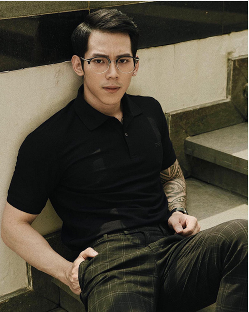 Được đánh giá là một trong những nam thần của Người ấy là ai, những hình ảnh ngoài đời của Phú Thịnh luôn gây ấn tượng với hội chị em nhờ thân hình vạm vỡ.