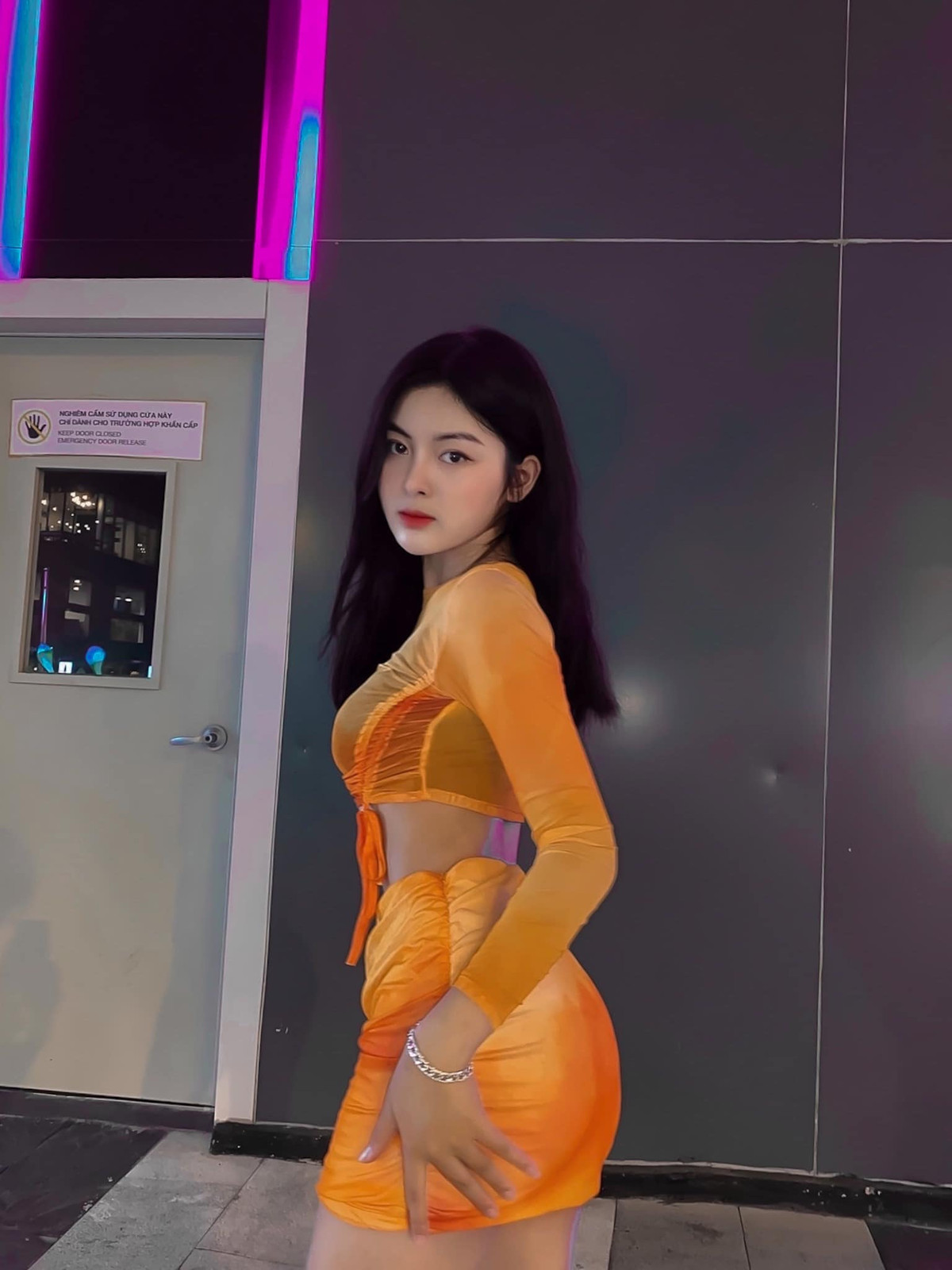 Sở hữu gương mặt khả ái, dễ thương, thần thái "sang chảnh", hot Tiktoker này đã chiếm trọn trái tim của cánh mày râu.