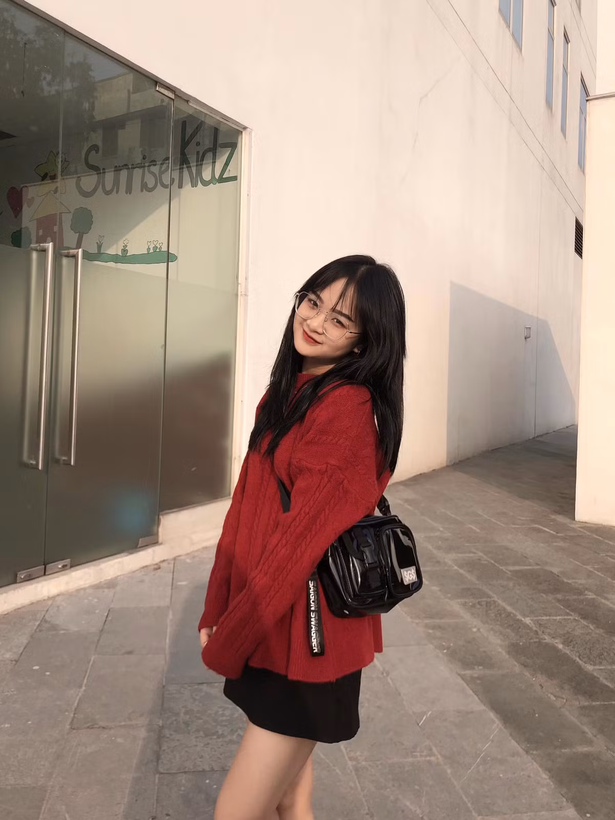 Không ăn mặc gợi cảm, không quá xinh đẹp rực rỡ, nhưng tài khoản TikTok của Gấm Kami lại nhanh chóng tăng hơn 1,6 triệu lượt theo dõi chỉ trong vỏn vẹn 3 ngày.