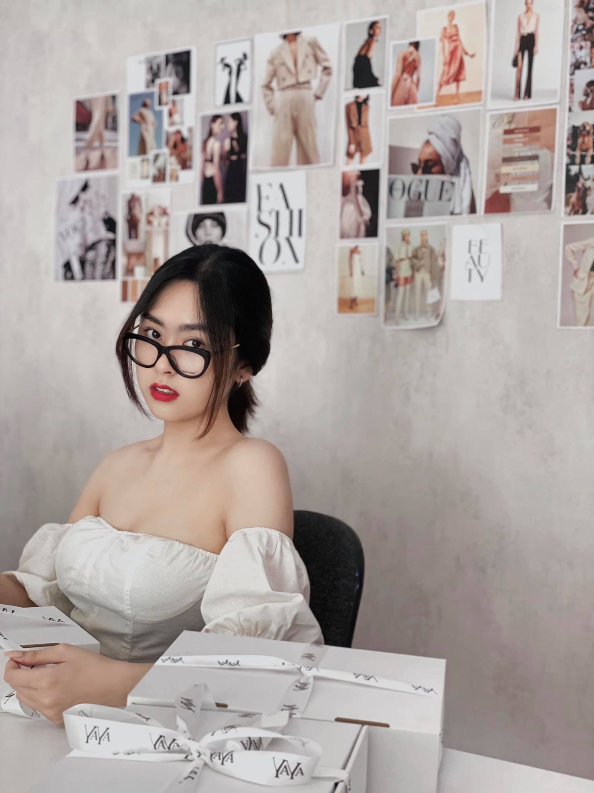 10X chơi thân với rich kid tên lạ Vương Hoàng Mai Diz, cả hai học chung cấp 3 tại trường THPT Marie Curie (TP.HCM). Sau khi tốt nghiệp, Mai Diz cùng gia đình sang Mỹ định cư. Ảnh: FBNV