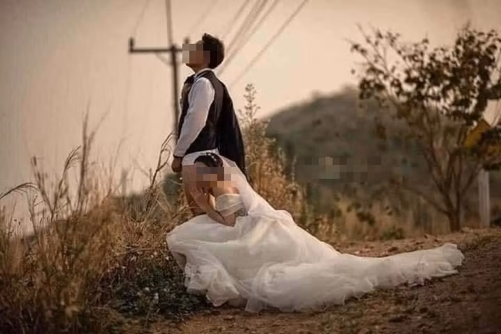 Hiện vẫn chưa rõ danh tính nam nữ chính trong bộ ảnh gây tranh cãi này.