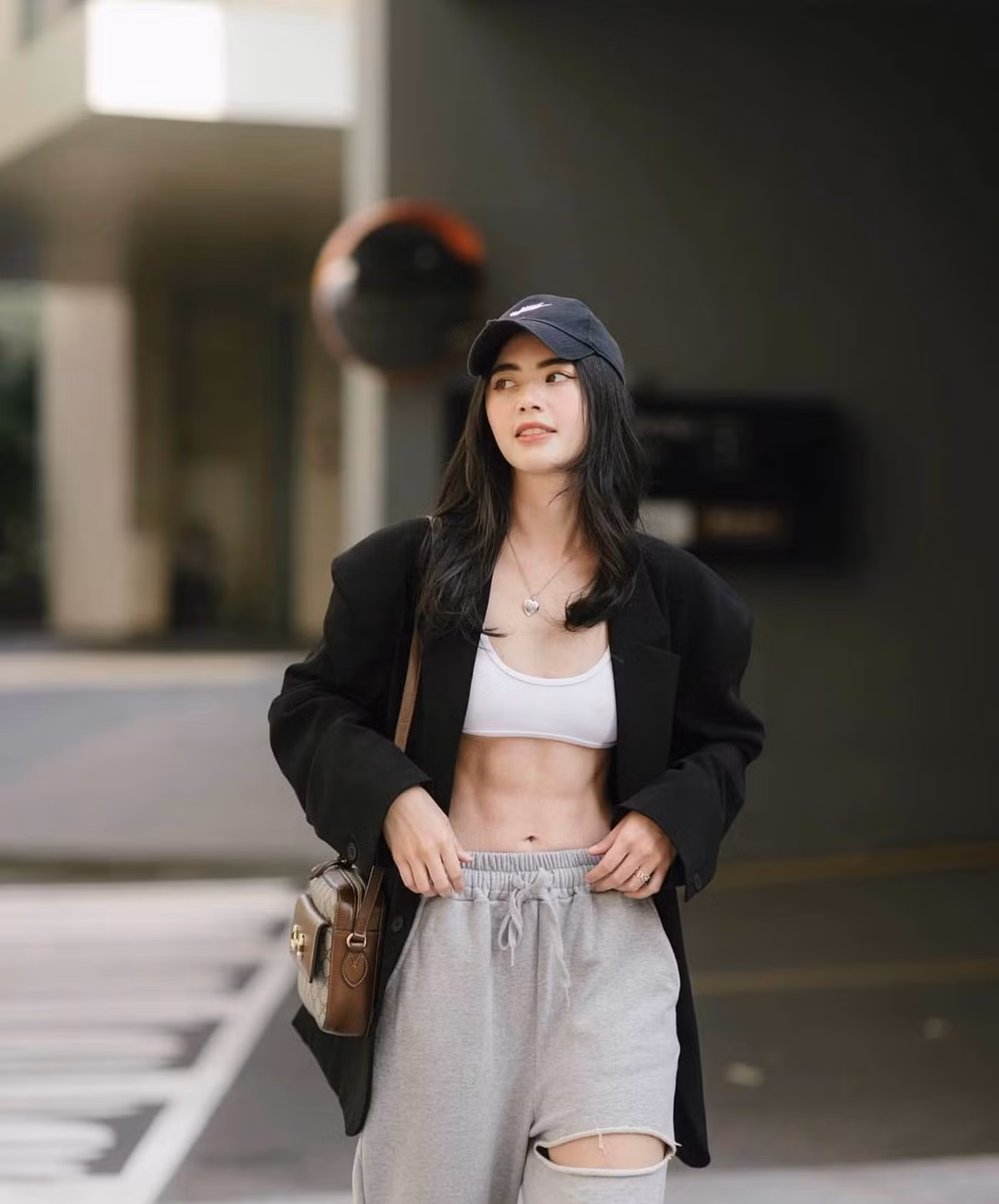 Mai luôn nằm trong top những nghệ sĩ có cát-xê khủng của làng giải trí Thái Lan nhiều năm nay. Ảnh: IGNV