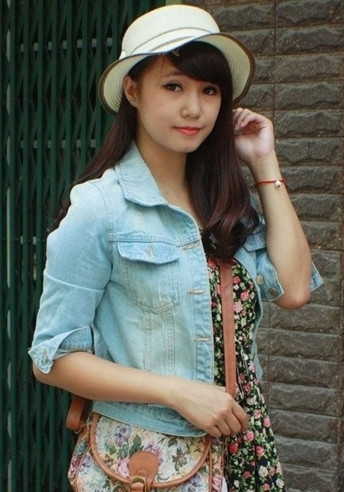 Lúc này Salim cũng được đánh giá khá cao về gu thời trang cũng như nhan sắc, mặc dù không được sắc sảo như hiện tại.