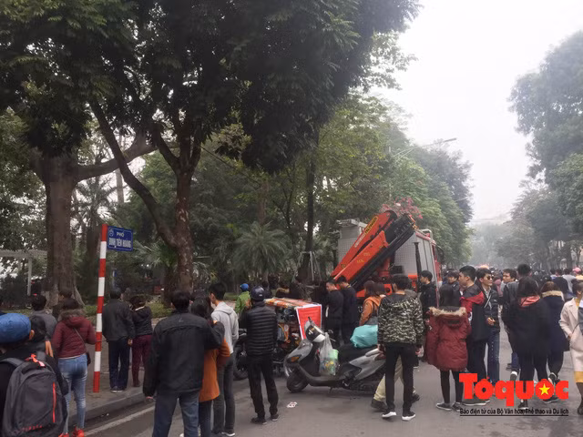 Boi ra thap Rua, thanh nien nghi “ngao da” tu vong-Hinh-5