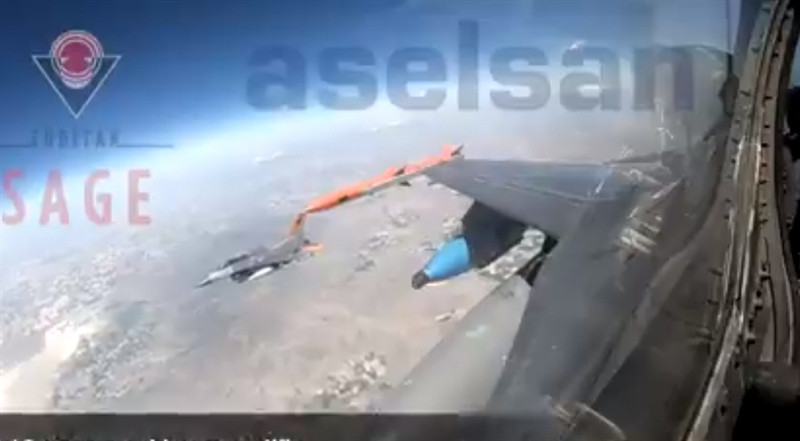 Với việc làm chủ được công nghệ trong nước nên giá thành bộ kit chuyển đổi rất cạnh tranh.