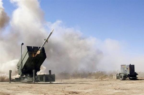 "Vì vậy những hệ thống tên lửa phòng không tầm trung tiên tiến mà Quân đội Ukraine đặt nhiều hy vọng có thể bị tiêu diệt trước khi lập nên bất cứ công trạng nào”, nhà quan sát quân sự người Nga đưa ra nhận xét.