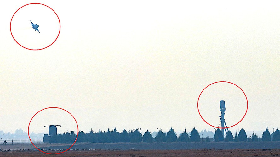 Mới đây quân đội Thổ Nhĩ Kỳ đã tiến hành các bài thử nghiệm đối với radar của hệ thống tên lửa phòng không tầm xa S-400 Triumf mua từ Nga và thu về kết quả rất ấn tượng.