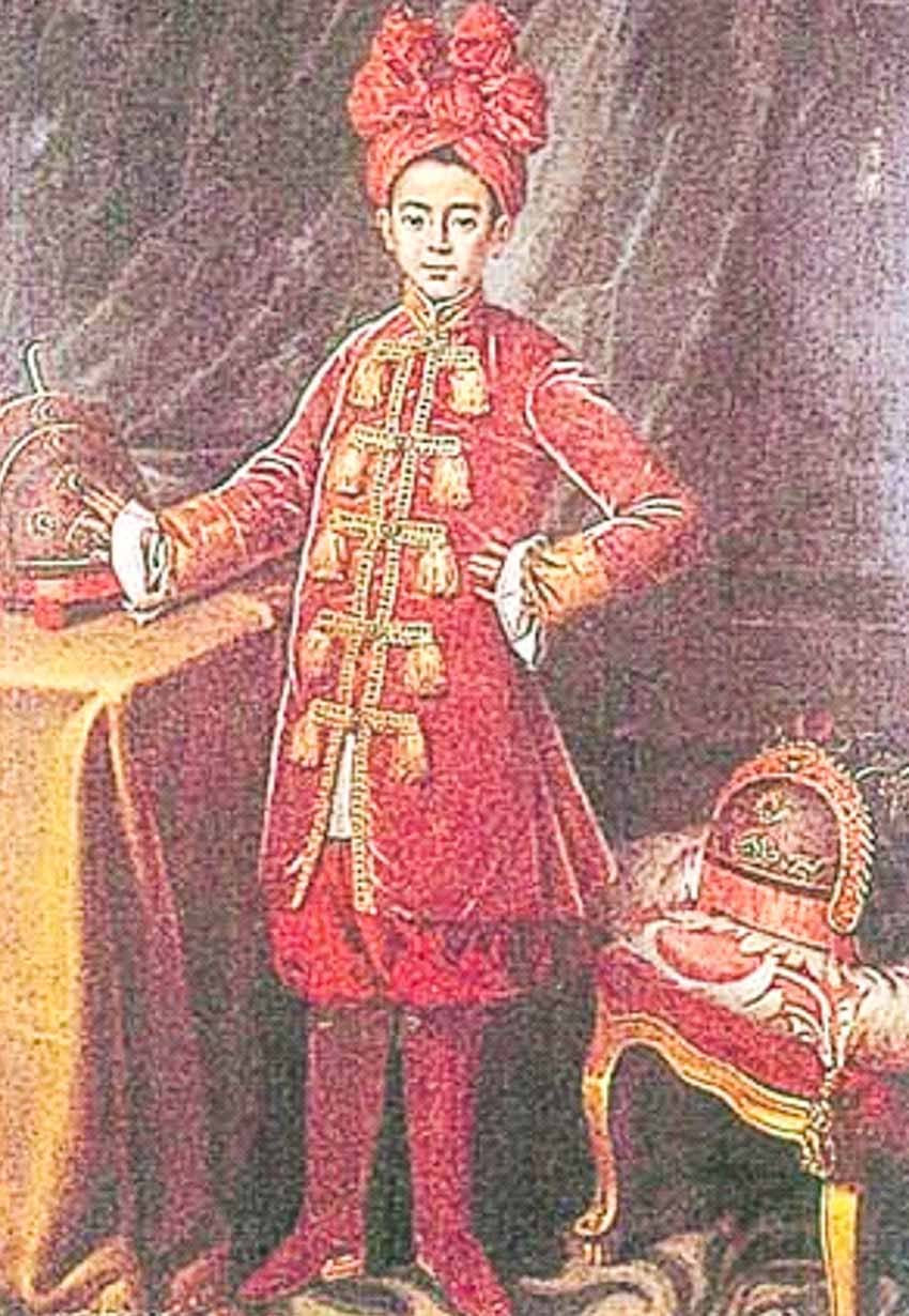 Các nhà sử học cho rằng, dù có được tình yêu của vua, song cuộc đời của Thừa Thiên Cao hoàng hậu nhiều trắc trở. Bà hạ sinh được 2 hoàng tử nhưng đều mất sớm. Người con tên là Chiêu chết yểu. Người thứ hai là Anh Duệ Hoàng thái tử Nguyễn Phúc Cảnh cũng bạc mệnh mất sớm.