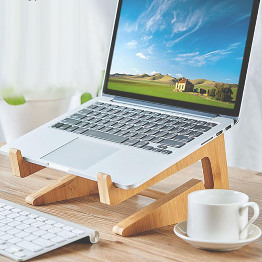 Máy tính/tivi: Khi mua nên chọn sản phẩm có dãn nhãn tiết kiệm năng lượng. Khi sử dụng nên kích hoạt tất cả các tính năng tiết kiệm năng lượng có trên hệ thống máy tính, màn hình và các thiết bị kết nối để đảm bảo luôn sử dụng ở chế độ tiết kiệm năng lượng.