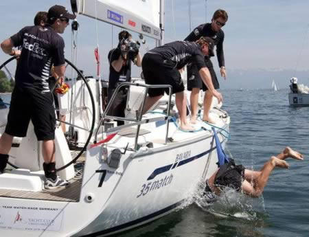 Những khoảnh khắc đen đủi nhất được ghi lại bởi camera trở thành những bức hình đắt giá.