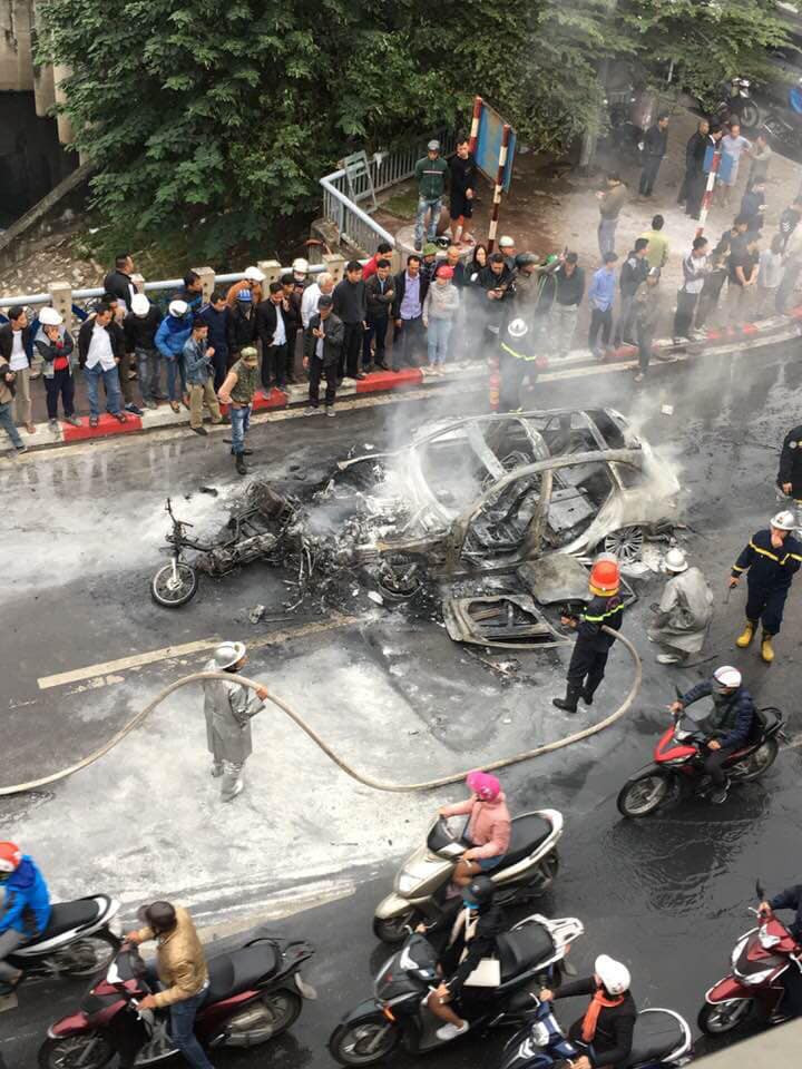 Nu tai xe lai xe Mercedes GLC tien ty gay tai nan chet nguoi la ai?-Hinh-8