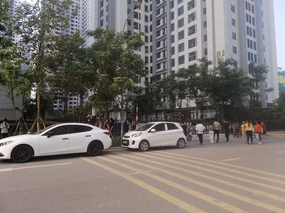 Be gai roi tu tang 39 chung cu Goldmark city xuong dat tu vong