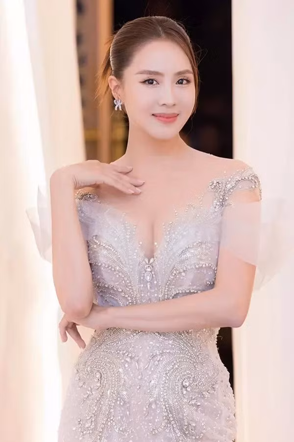 Lan da cang bong khong ti vet cua Hong Diem o tuoi tu tuan-Hinh-6