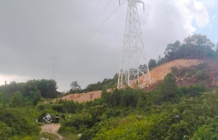 Nghi vấn người đàn ông để lại thư tuyệt mệnh rồi tự tử Nghi van nguoi dan ong de lai thu tuyet menh roi tu tu