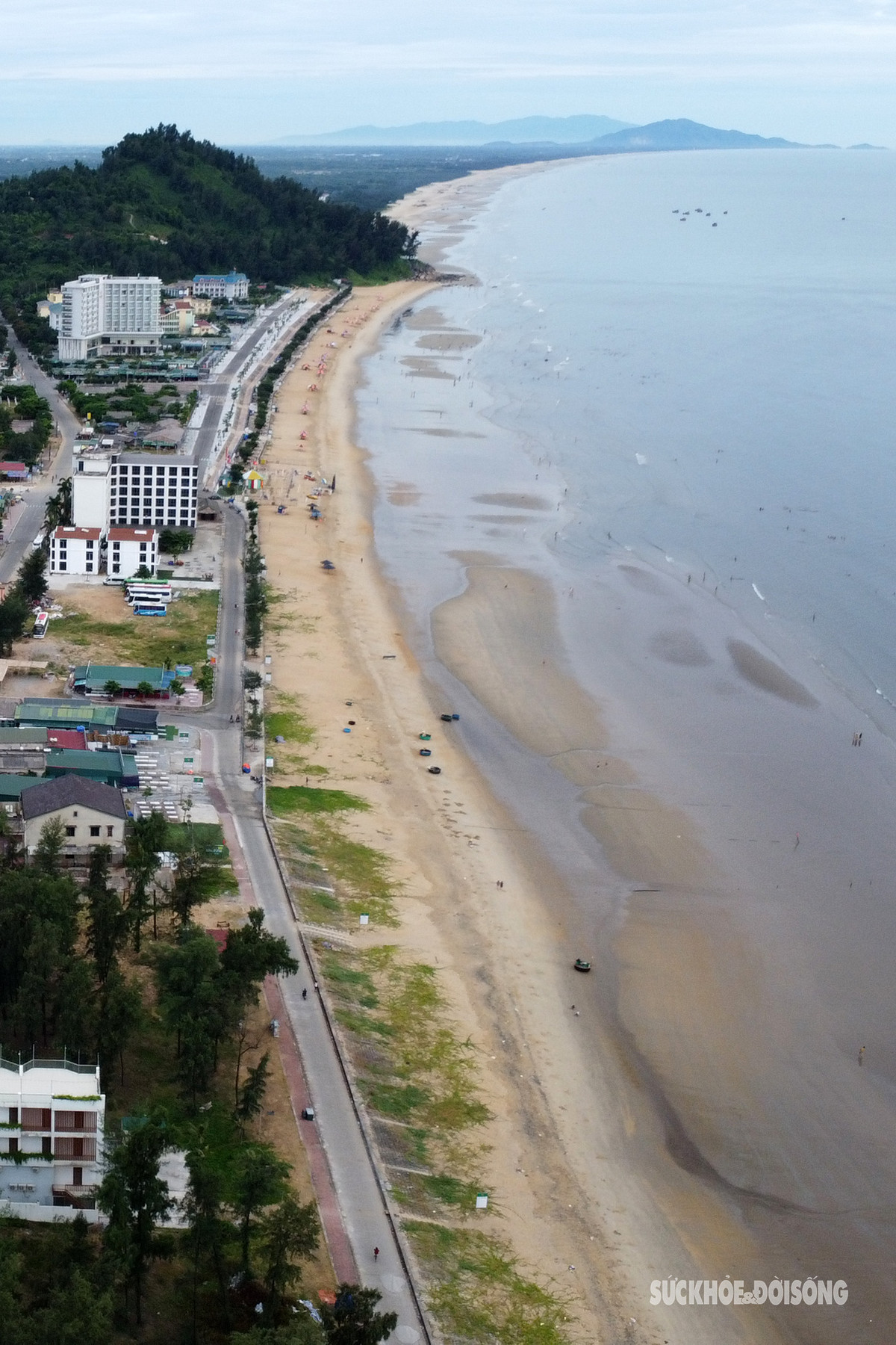 Khu du dịch Thiên Cầm.