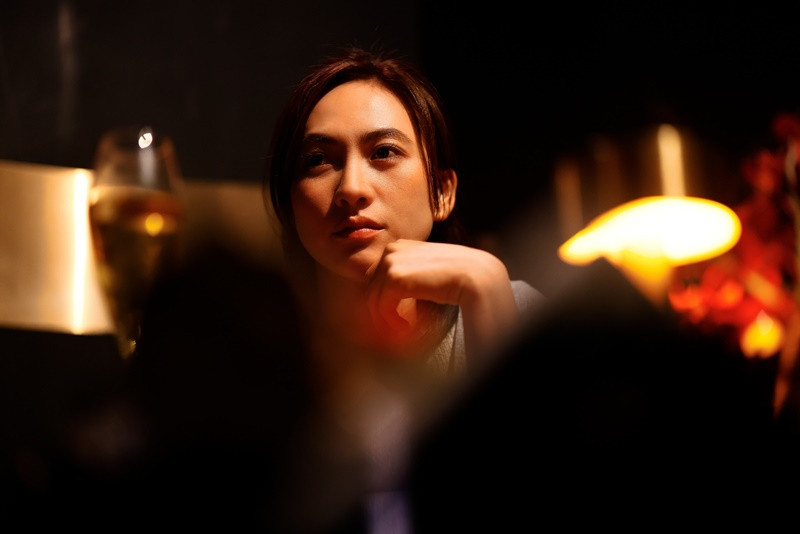 Để đóng Mai, Phương Anh Đào dành nhiều thời gian học mát xa, khiêu vũ. Ảnh: FB Phương Anh Đào.