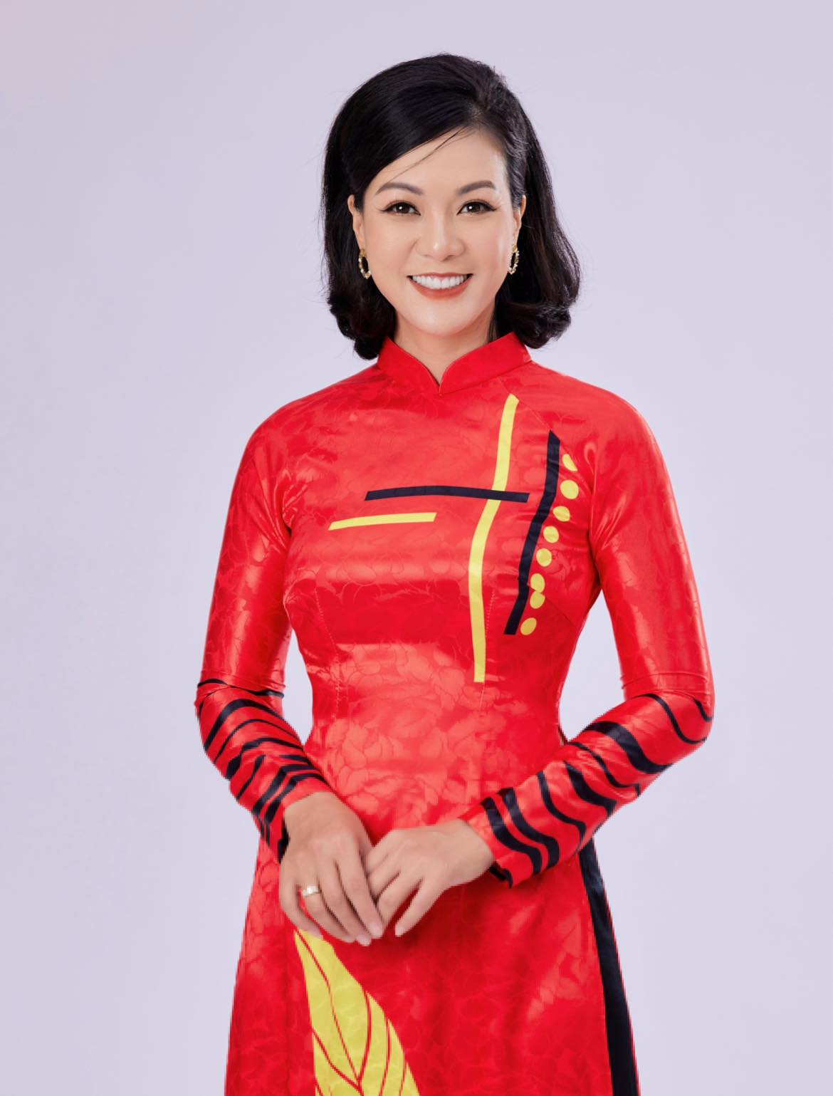 Trên trang cá nhân, nữ diễn viên chỉ chia sẻ về 2 con gái. Chị giữ kín thông tin về đời sống hôn nhân trên truyền thông.