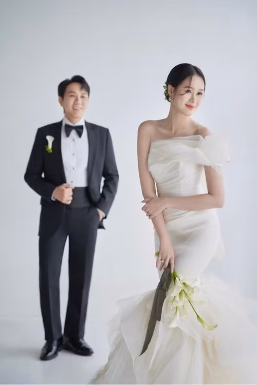 Ngoài ra, đám cưới của Anh Đức dành cho người lớn, không gian không phù hợp với trẻ em.