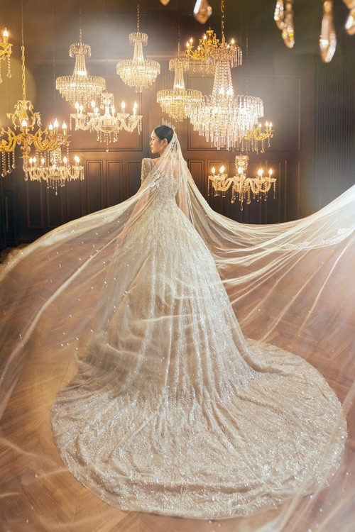 Nữ diễn viên phim Mai lên xe hoa ở tuổi 25.