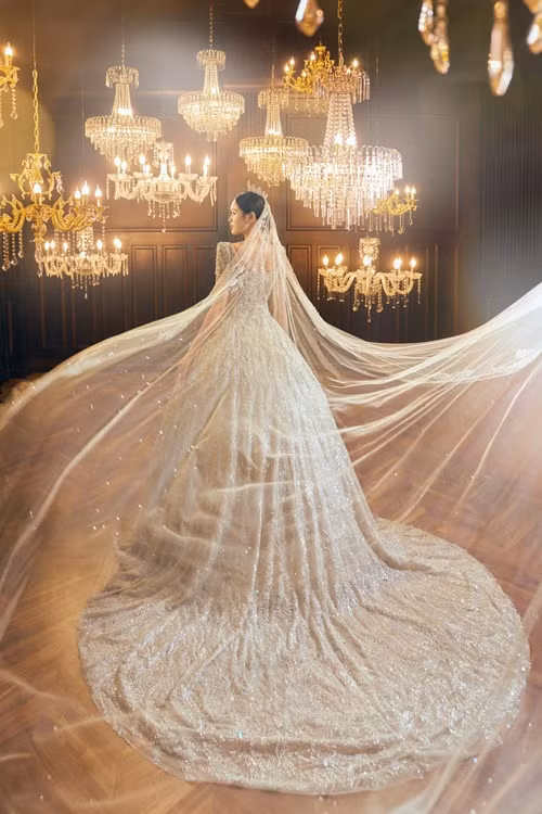 Nữ diễn viên phim Mai lên xe hoa ở tuổi 25.