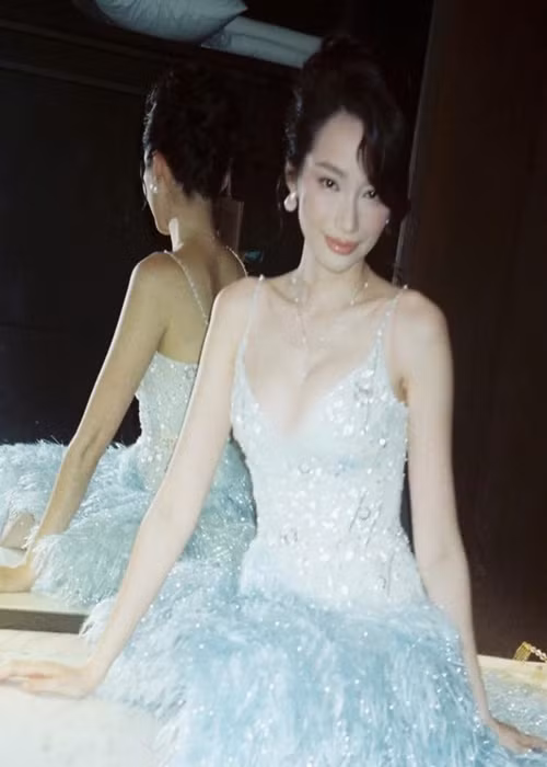 Nhan sắc của Top 100 gương mặt đẹp nhất thế giới năm 2014 ngày càng thăng hạng.