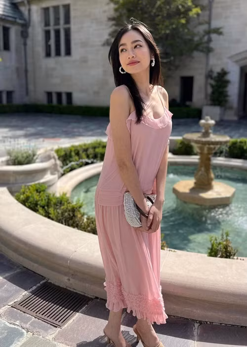 Người đẹp mong bản thân đủ sức khoẻ và nghị lực để phát triển sự nghiệp ở Mỹ.