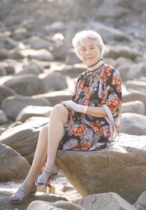 Thí sinh 80 tuổi vào chung kết Hoa hậu Hoàn vũ Hàn Quốc sở hữu vóc dáng thon gọn, gương mặt tươi tắn. Ảnh: Instagram Choi Soon Hwa.