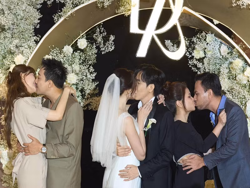 Hôn nhân ngọt ngào của Trấn Thành và Hari Won sau gần thập kỷ khiến nhiều người phải ngưỡng mộ.