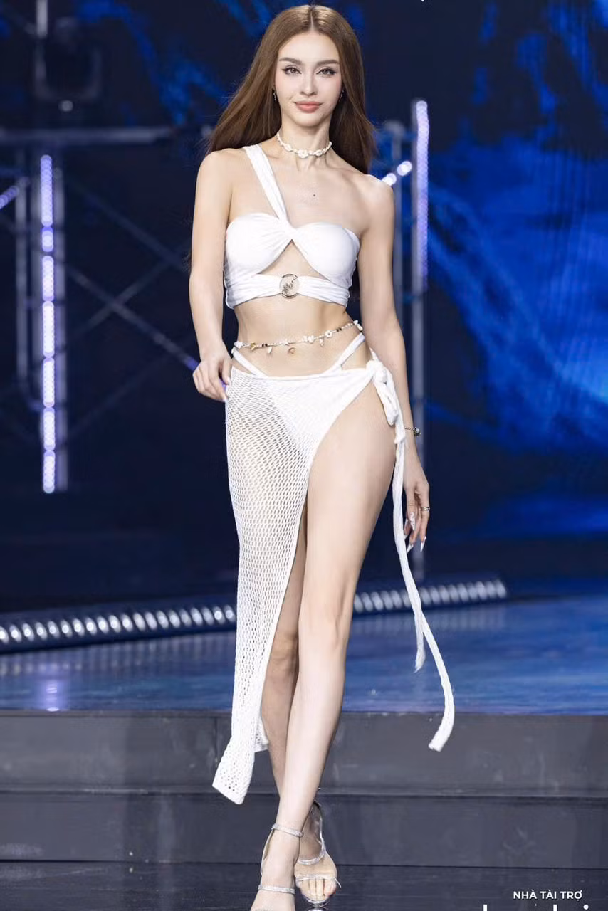 MLee tham gia thi hoa hậu không phải vì sự nghiệp âm nhạc chưa thành công theo ý kiến của nhiều người. Cô quyết định ghi danh khi cảm thấy đã sẵn sàng và muốn phát triển bản thân. Trong cuộc thi, cô tập trung hoàn thiện mỗi ngày và không quan tâm đến những ý kiến bên ngoài, dành toàn bộ nỗ lực để tỏa sáng.