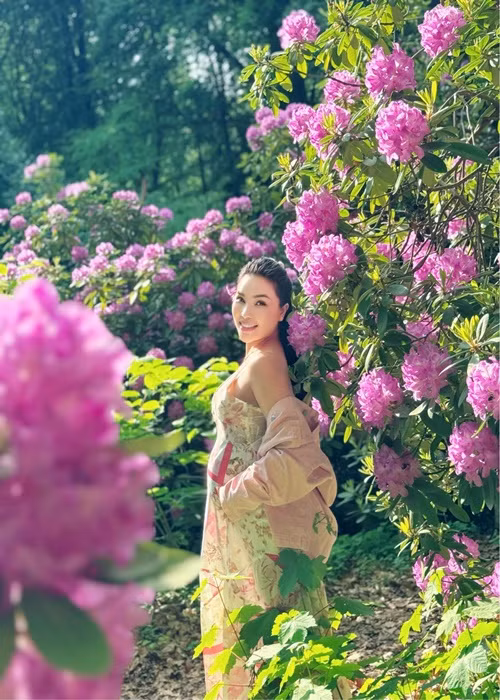 Quỳnh Thư dưỡng thai ở Đức từ tháng 2/2024.