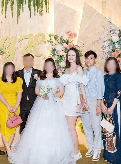 Anh Kiệt bên Ý Nhi trước khi cô nổi tiếng. Ảnh: Saostar.