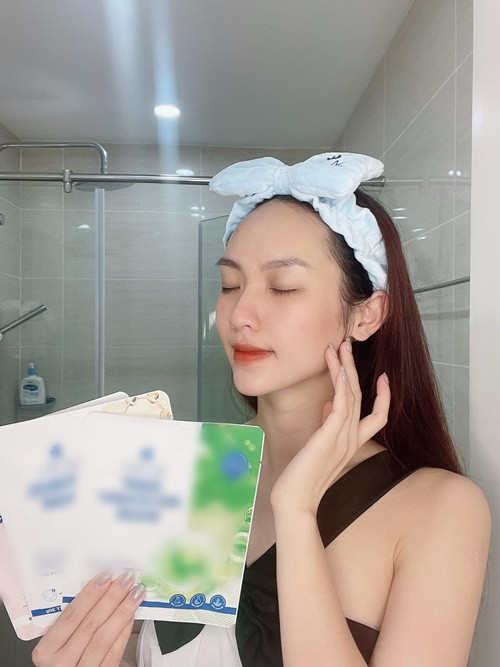 Khó tìm ra khuyết điểm của Vũ Thúy Quỳnh khi cô để mặt mộc. Ảnh: FB Vũ Thúy Quỳnh.