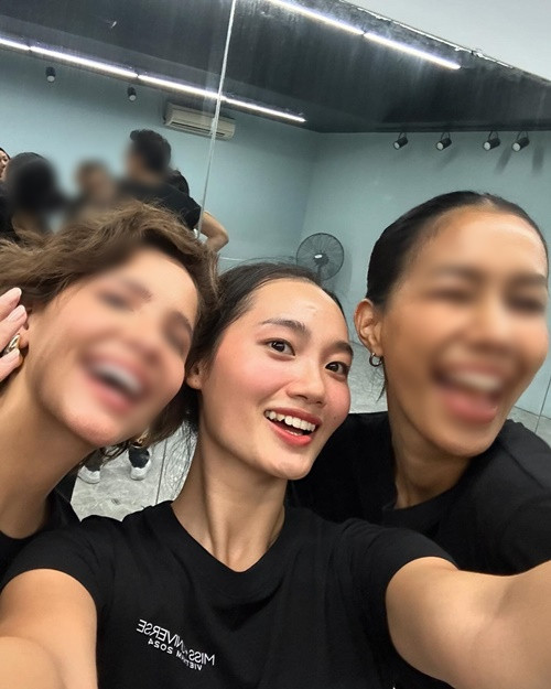 Vẻ rạng ngời tươi tắn của Quỳnh Anh khi trang điểm nhẹ nhàng. Ảnh: FB Quỳnh Anh.