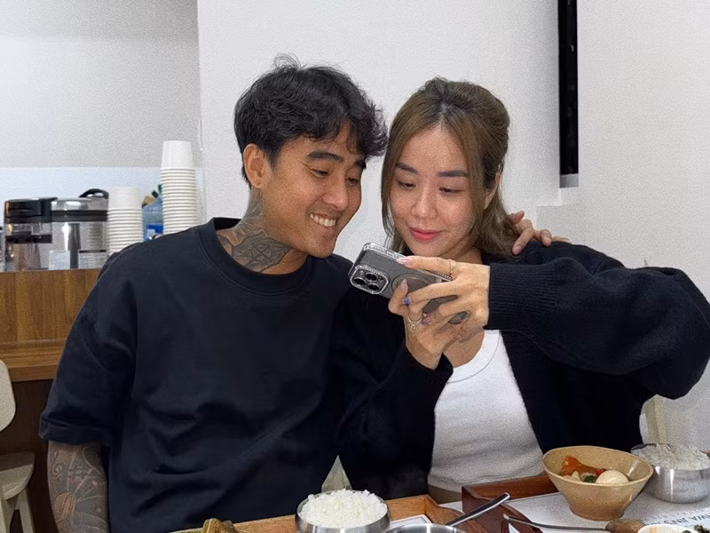 Cặp đôi từng tạm chia tay để tập trung cho công việc riêng. Sau khi tái hợp, mối quan hệ giữa Bảo Ngọc và Đạt G càng mặn nồng hơn. Ảnh: FB Đạt G.