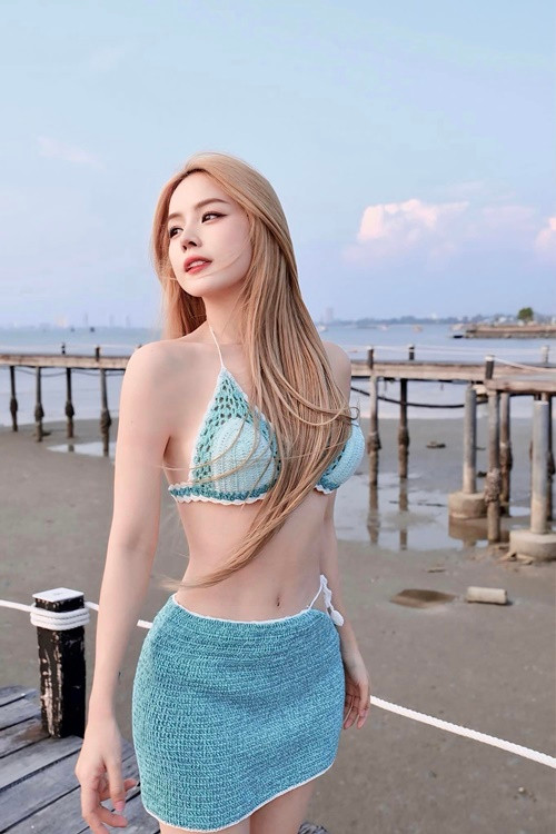 Mie từng cho biết, cô muốn được khán giả chú ý về tài năng hơn là vẻ ngoài.