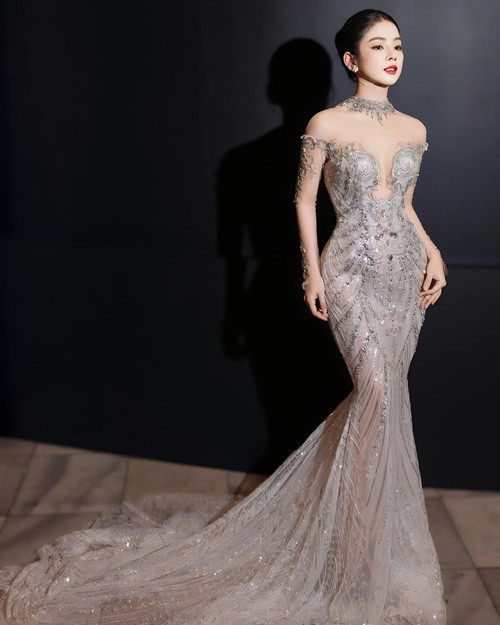 Ngoài làm DJ, người đẹp sinh năm 1995 còn theo đuổi diễn xuất.