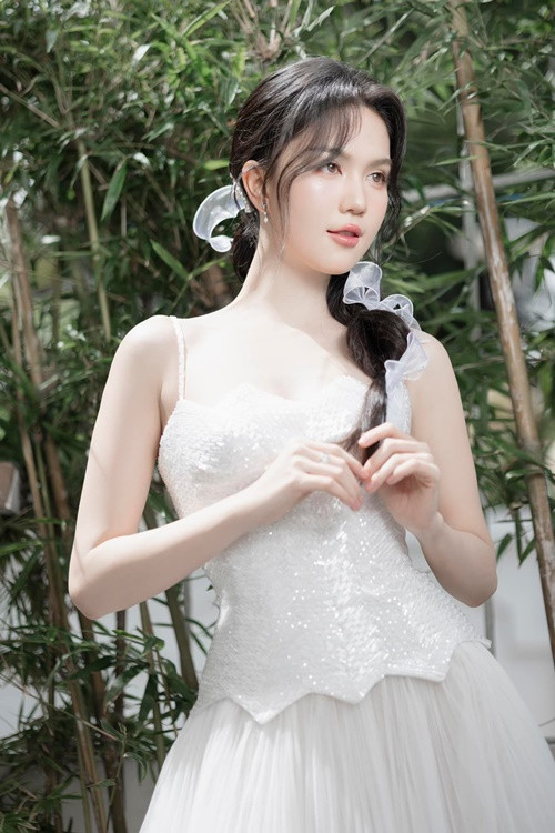 1 năm trước, Ngọc Trinh ngã xe phân khối lớn. Ảnh: FB Ngọc Trinh.