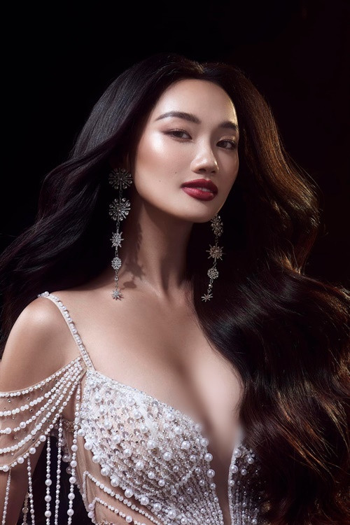 Trước Miss Universe Vietnam 2024, Quỳnh Anh từng đăng quang Supermodel me 2021 - Siêu mẫu châu Á 2021.