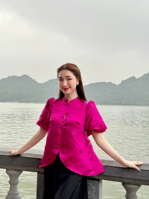 Ngày càng nhiều sao Việt ủng hộ để khắc phục hậu quả của thiên tai. Mới đây, Hoà Minzy đóng góp 500 triệu đồng. Ảnh: FB Hoà Minzy.