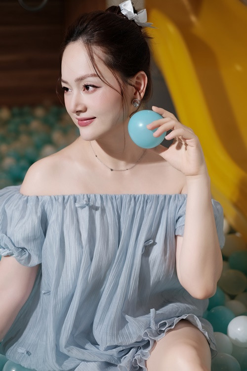 Ở tuổi 41, Lan Phương vừa có sự nghiệp vững chắc vừa có cuộc hôn nhân hạnh phúc.