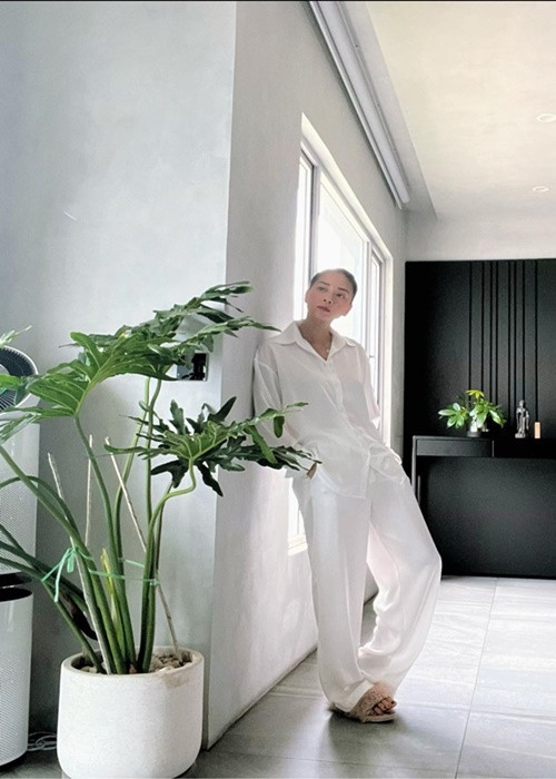 Nữ diễn viên không phô trương cuộc sống giàu sang dù giàu có. Ảnh: Instagram Ngô Thanh Vân.