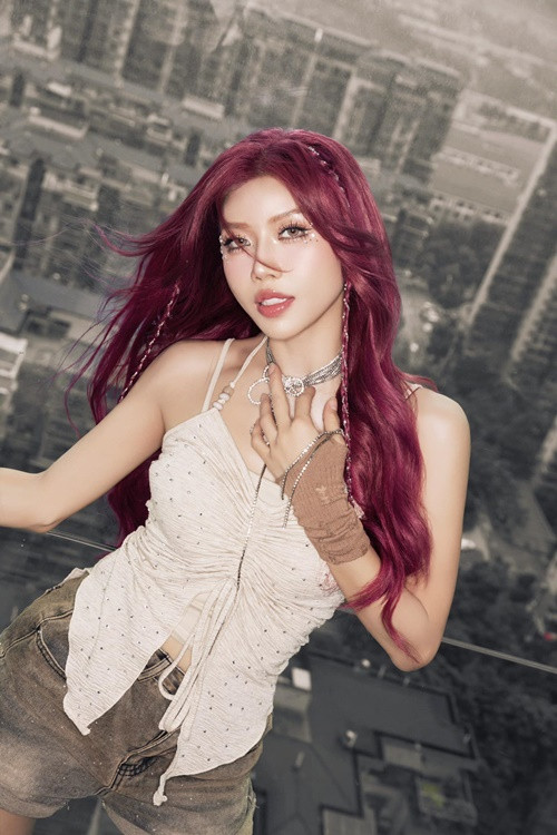 Về bạn trai cũ, Trang Pháp từng chia sẻ trên VTV năm 2019: "Thật sự bây giờ anh Linh và Trang chỉ là những người đồng nghiệp. Hơn nữa mọi người cũng biết anh Linh đã lấy vợ rồi nên Trang chỉ biết chúc phúc cho anh Linh". Ảnh: FB Trang Pháp.