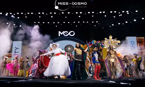 San khau Miss Cosmo bi sap, lich trinh cuoc thi co bi anh huong?-Hinh-2