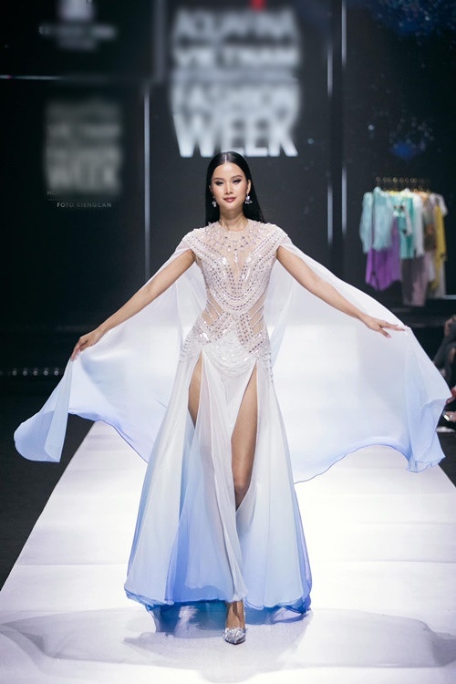 Người mẫu sinh năm 1995 từng giành giải quán quân Vietnam's Next Top Model 2015. Ảnh: FB Hương Ly.