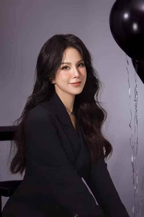 Diệp Lâm Anh xin lỗi nếu như việc quan tâm, trêu chọc khiến chồng cũ không vui. Ảnh: FB Diệp Lâm Anh.